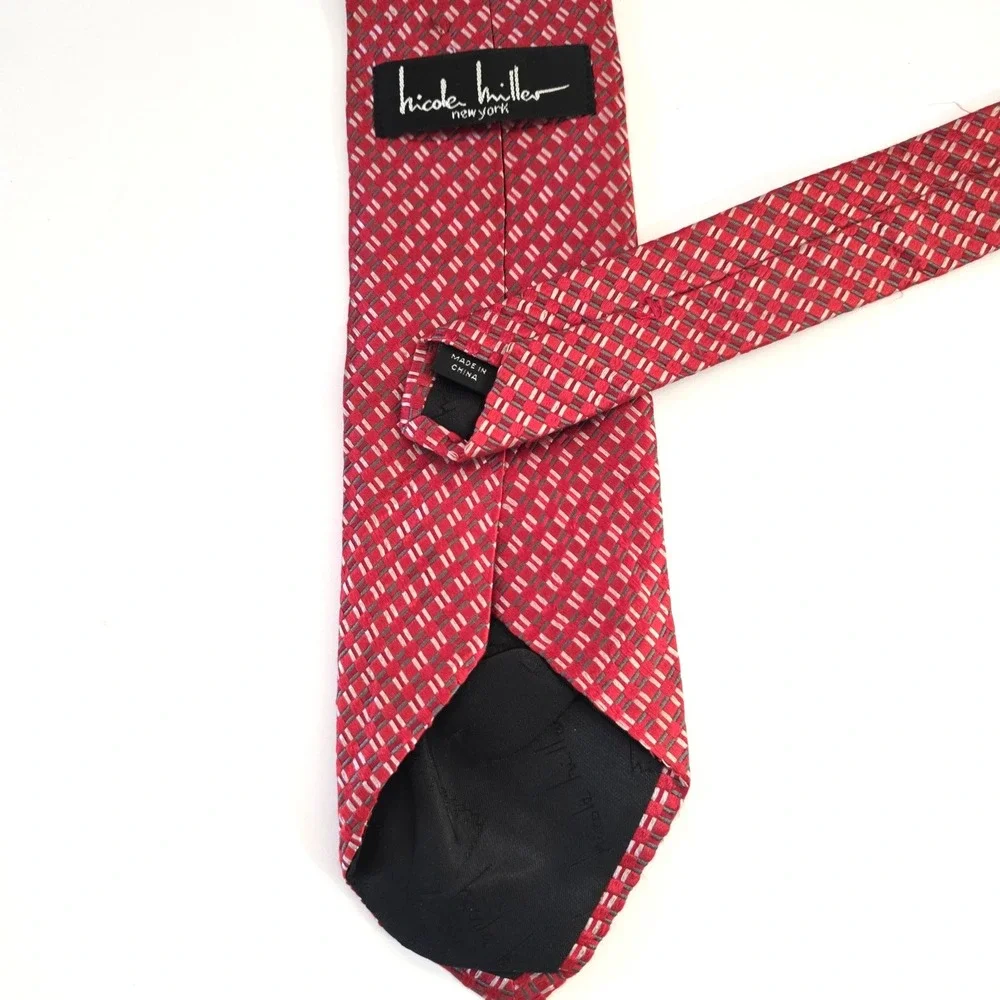 Nicole‎ Miller New York Silk Tie Designer Executive Men's Dress Necktie